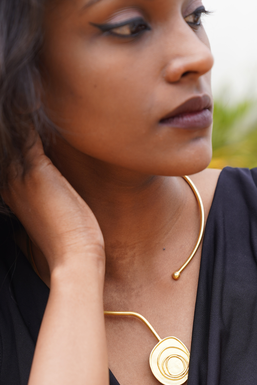 Vritta Open Brass Choker Necklace