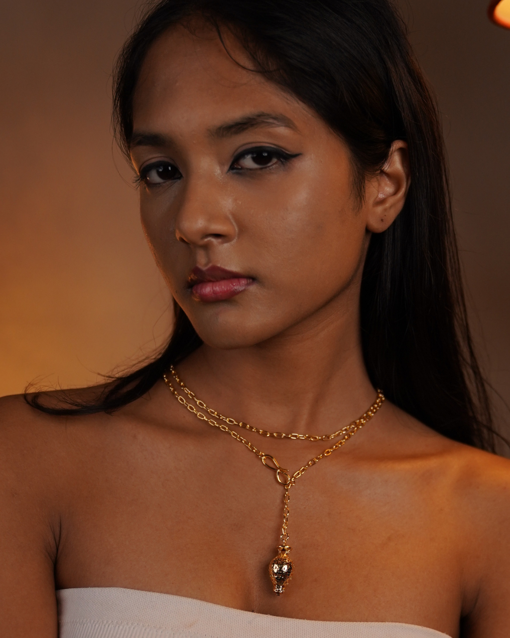 Amphorae Necklace