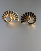 Feathercoil Studs